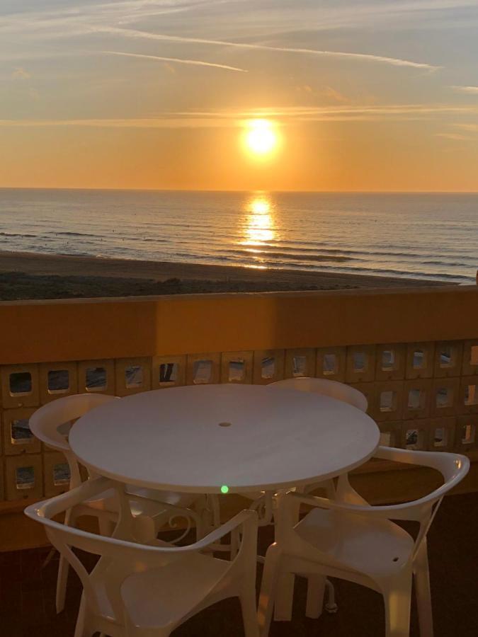 Barcaresa-Ravissant Appartement Piscine Vue Mer Wifi Parking Gratuit Le Barcarès Buitenkant foto