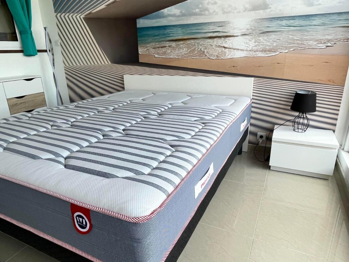 Barcaresa-Ravissant Appartement Piscine Vue Mer Wifi Parking Gratuit Le Barcarès Buitenkant foto
