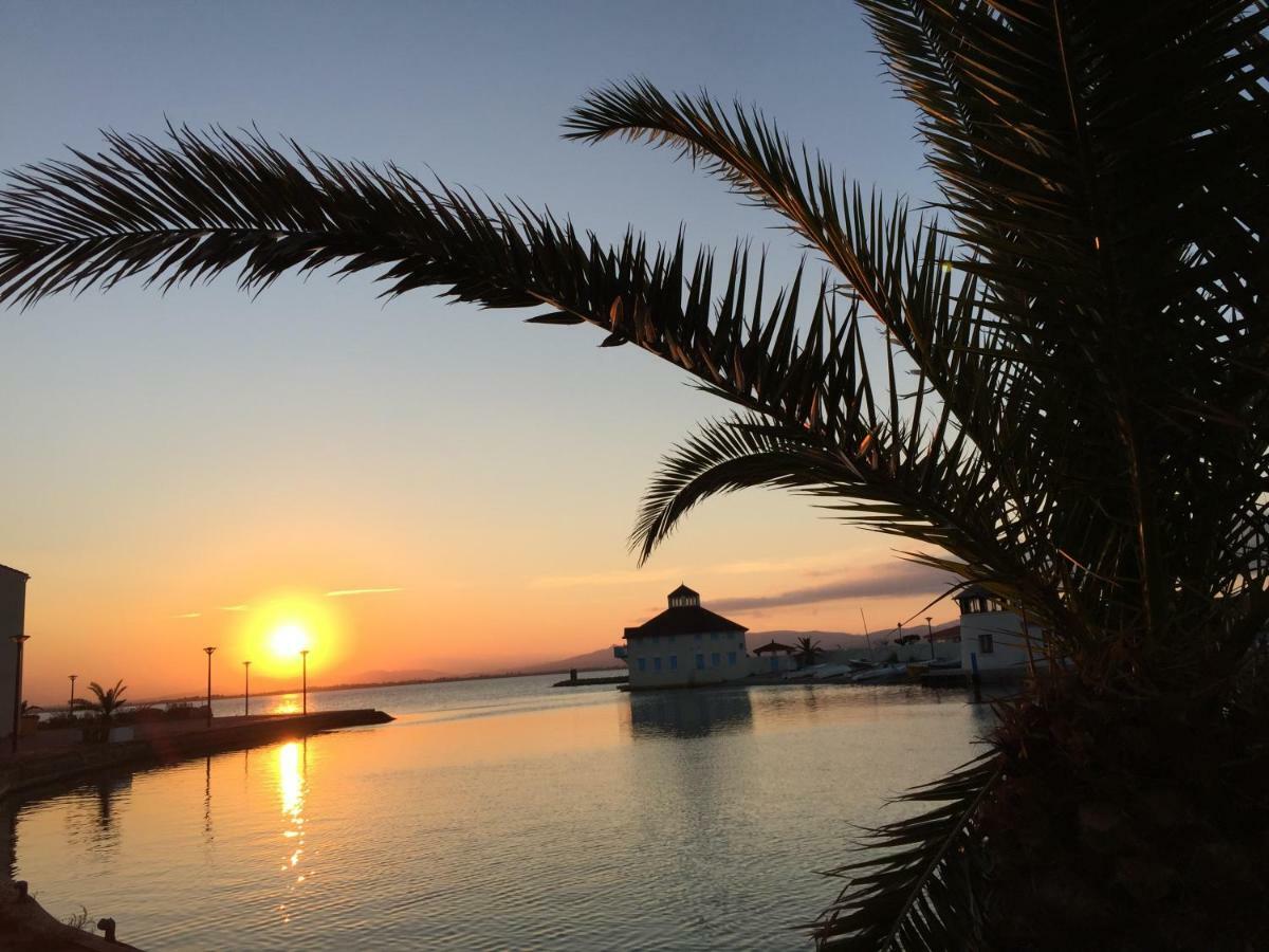 Barcaresa-Ravissant Appartement Piscine Vue Mer Wifi Parking Gratuit Le Barcarès Buitenkant foto